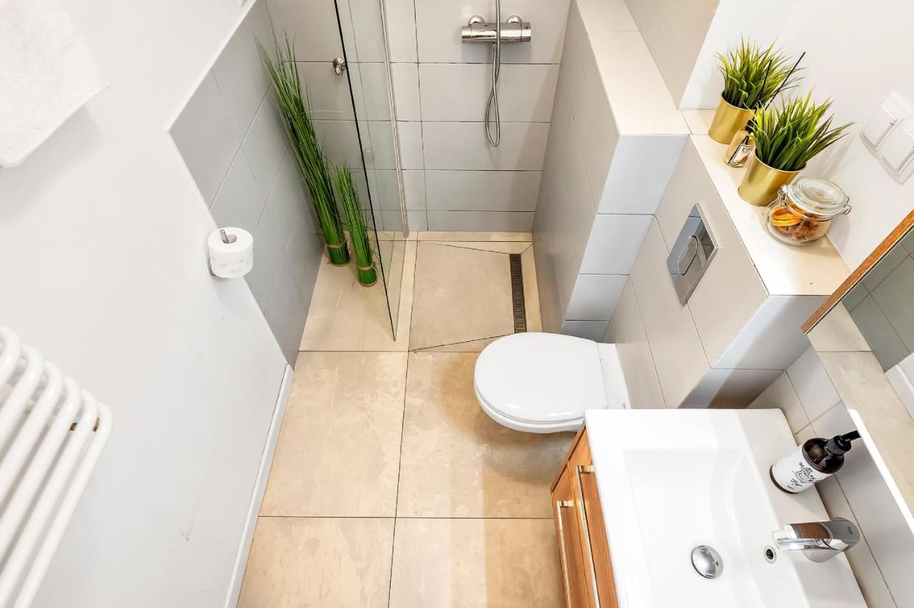 Lumina 4-Room Apart With Large Balcony وارسو المظهر الخارجي الصورة