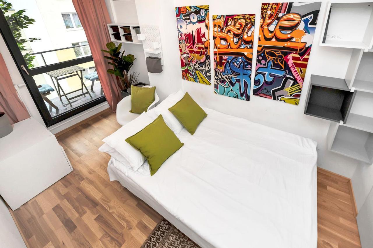 Lumina 4-Room Apart With Large Balcony وارسو المظهر الخارجي الصورة