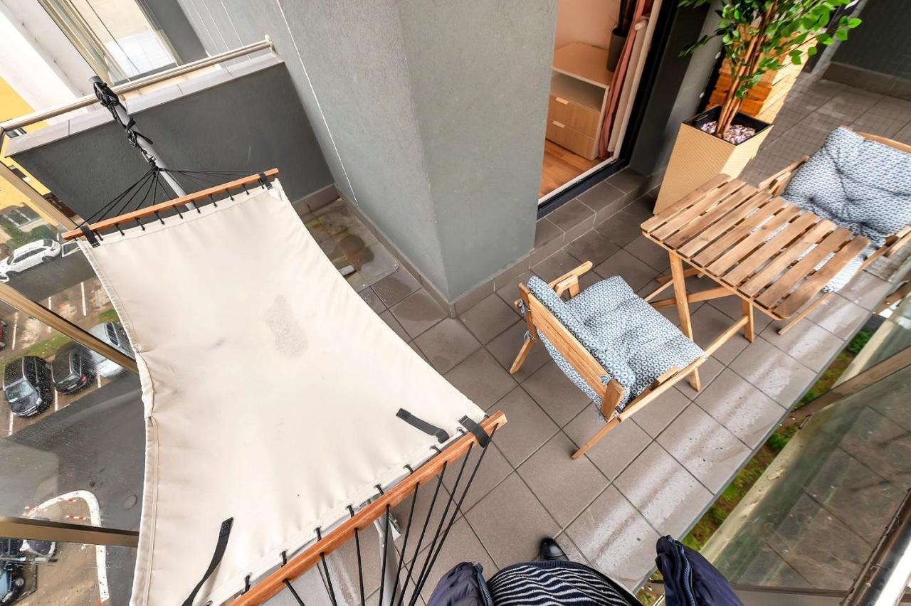 Lumina 4-Room Apart With Large Balcony وارسو المظهر الخارجي الصورة
